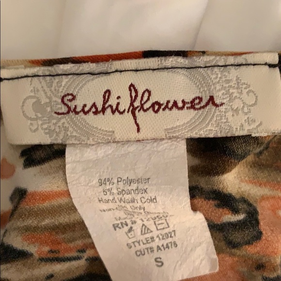 Sushi Flowers Animal Print Tank size small - Picture 4 of 4